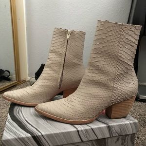 Matisse Caty Boot!